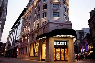 Record Q3 sales for Deckers