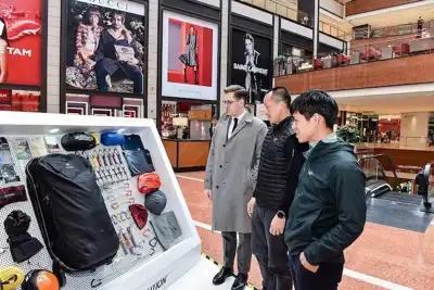 Arc’teryx opens flagship store in Beijing