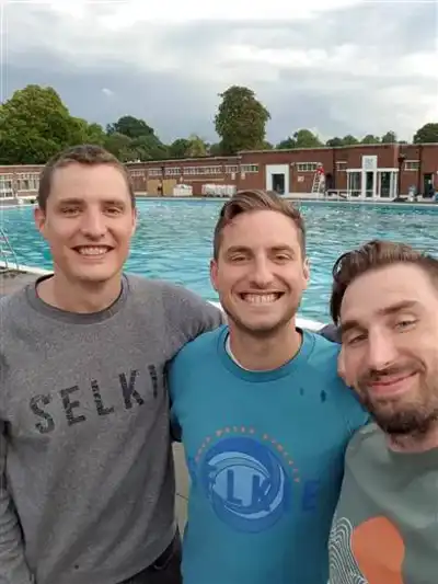 Fresh look for UK open water swimwear brand