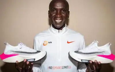 Future-edition Nike shoe helps Kipchoge break two-hour marathon barrier