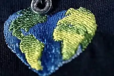 100% rPET thread supports ‘sustainable’ on-demand dyeing