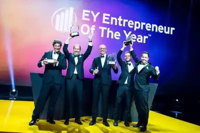 Major business award for HeiQ CEO