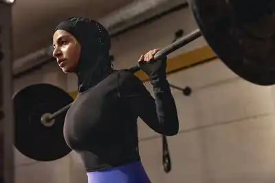 Lululemon latest to offer hijabs for sports