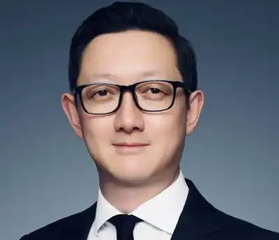 Canada Goose lands on new China lead