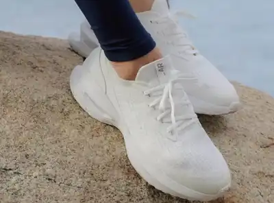 Andar expands into height-boosting running shoes