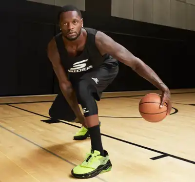 Record quarter for Skechers as it makes basketball move