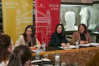 Cross-border textile project is under way
