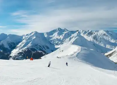 Winter sports brands draw up pact for addressing climate change