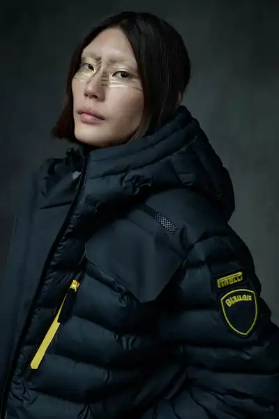 Genderless & responsible outerwear tie-up