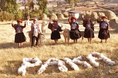 Paka outlines support for Peruvian weavers
