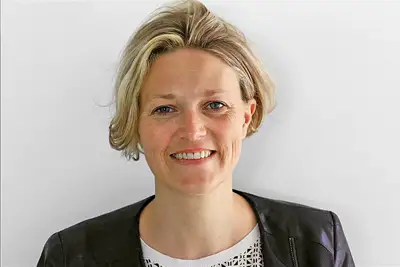 Aurore Calmier: Protection and style