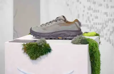 Hoka showroom offers a breather during Paris Fashion Week